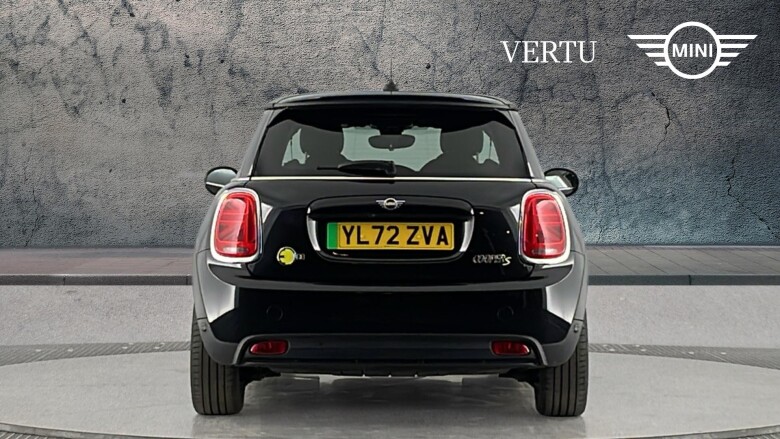 MINI Hatchback 135kW Cooper S Level 2 33kWh 3dr Auto Electric Hatchback